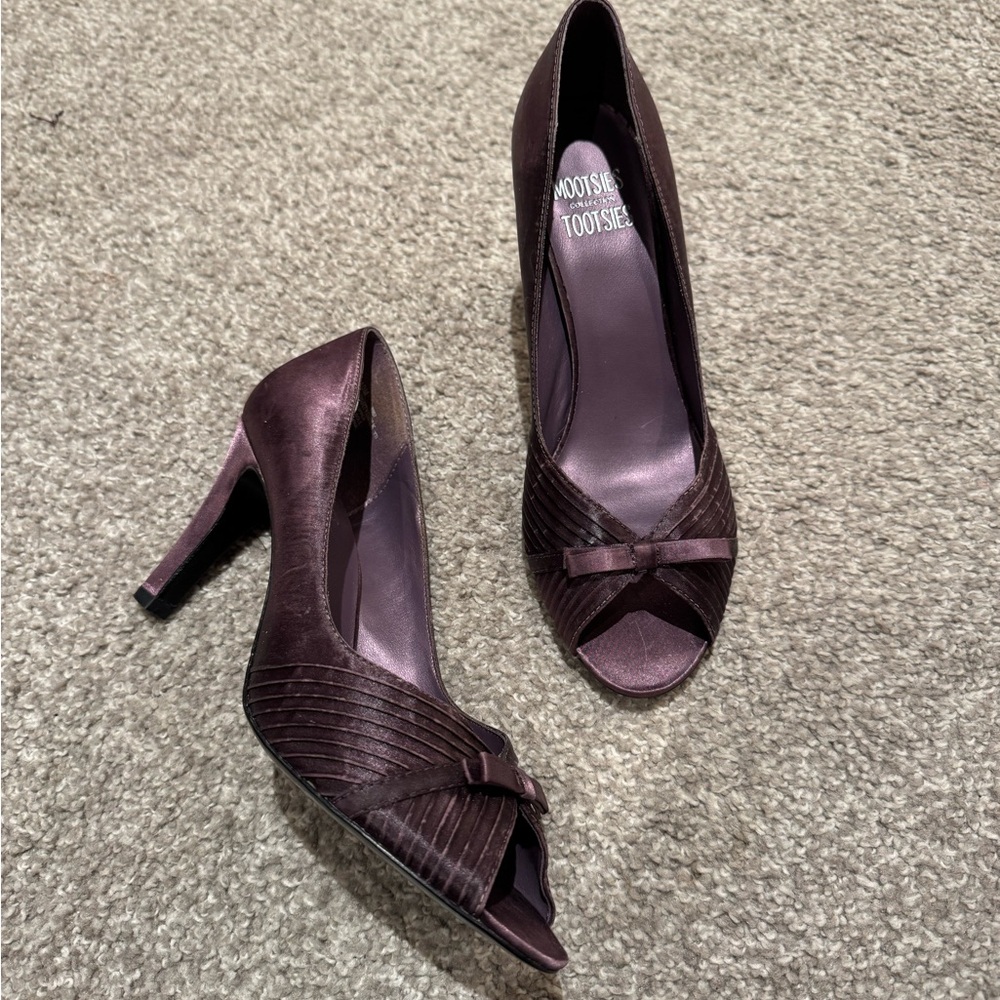 Mootsies Tootsies Plum Satin Peep-Toe Pumps